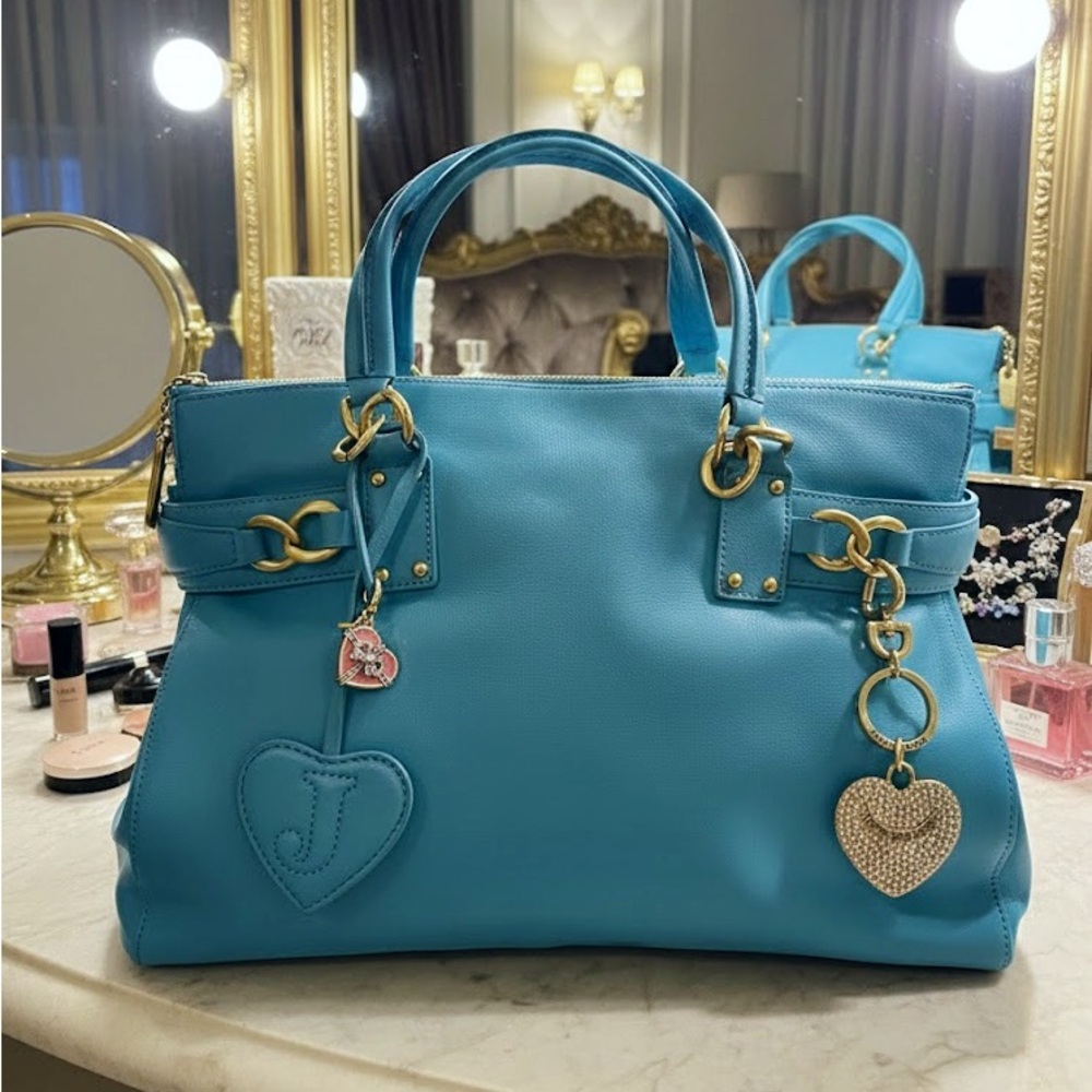 PRICE FOR TODAY ONLY!!!!Juicy Couture Vintage Victoria Bag
